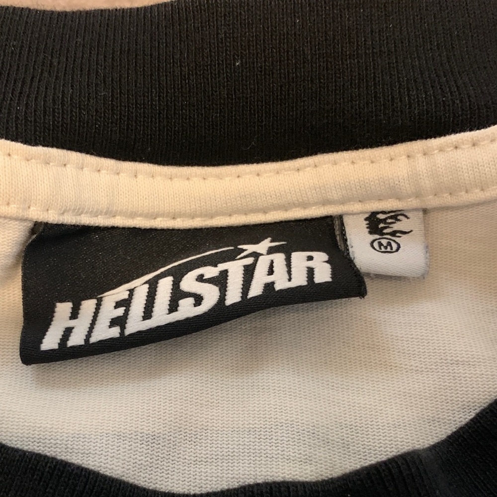 Hellstar Graphic Tee Excellent Condition Size M - image 3